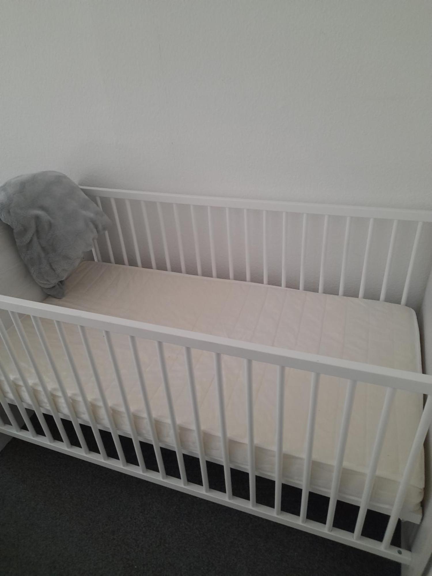70 Qm Ferienwohnung Mit 2 Schlafzimmern Zwickau Extérieur photo